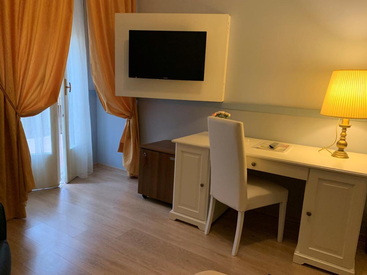 Hotel Roma Болонья Экстерьер фото