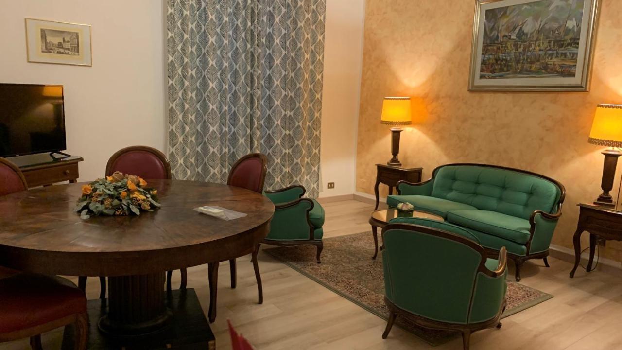 Hotel Roma Болонья Экстерьер фото