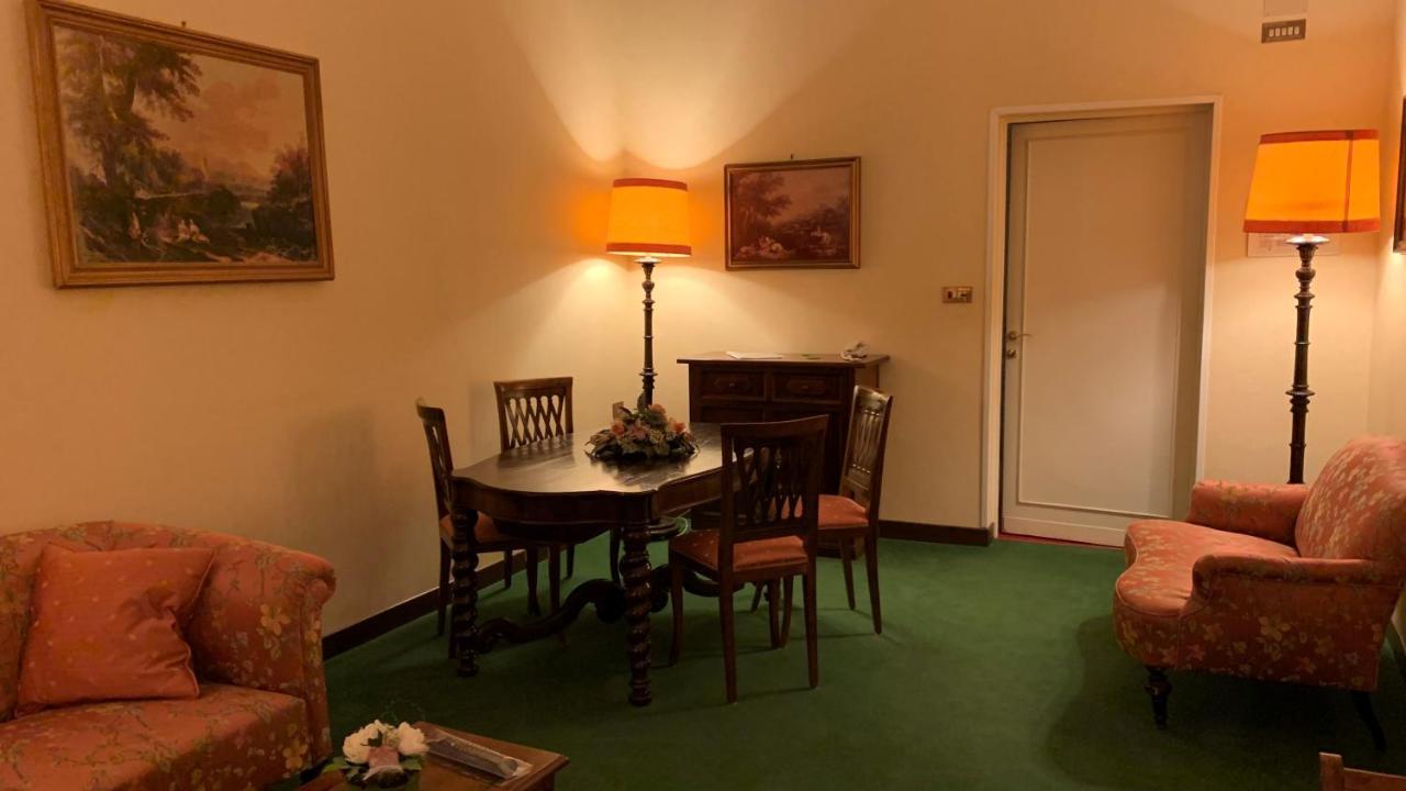 Hotel Roma Болонья Экстерьер фото