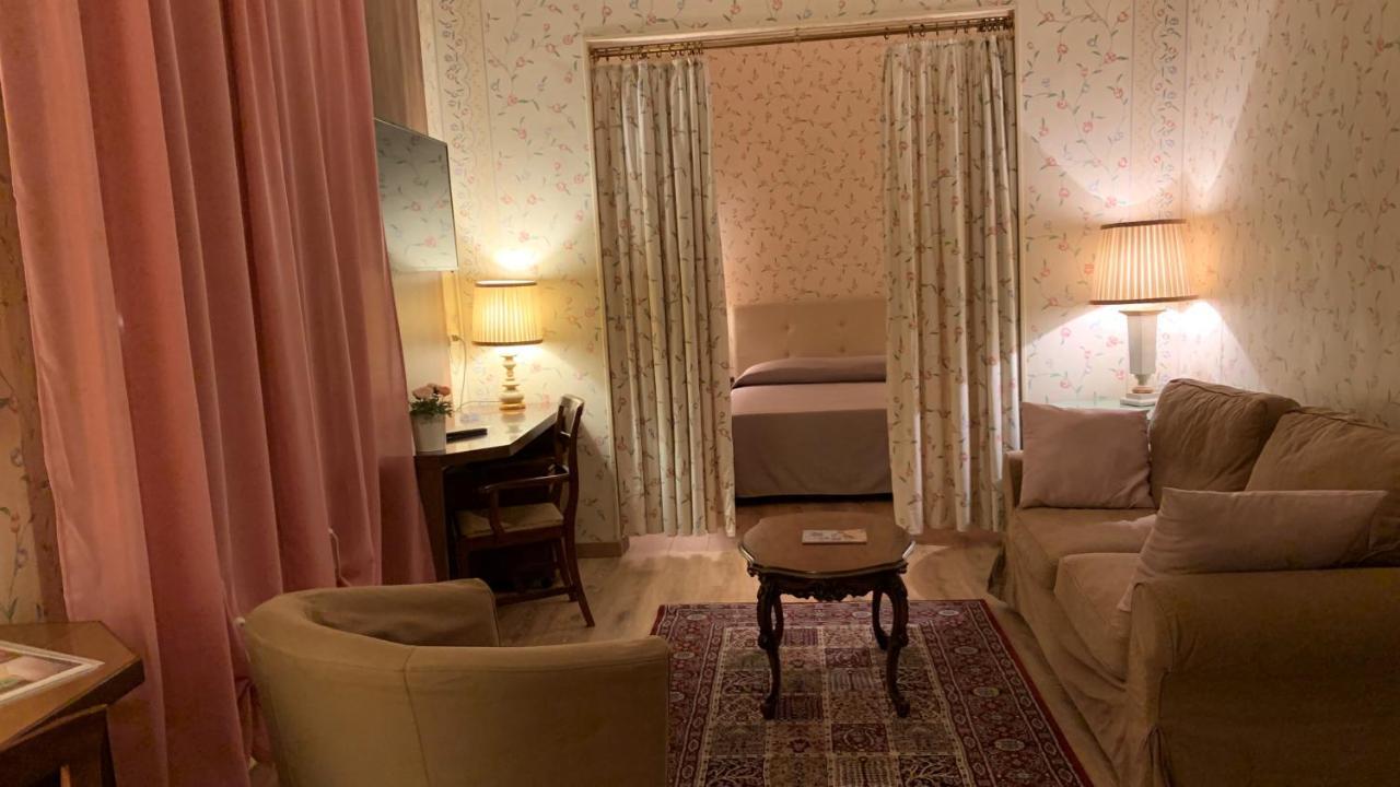 Hotel Roma Болонья Экстерьер фото