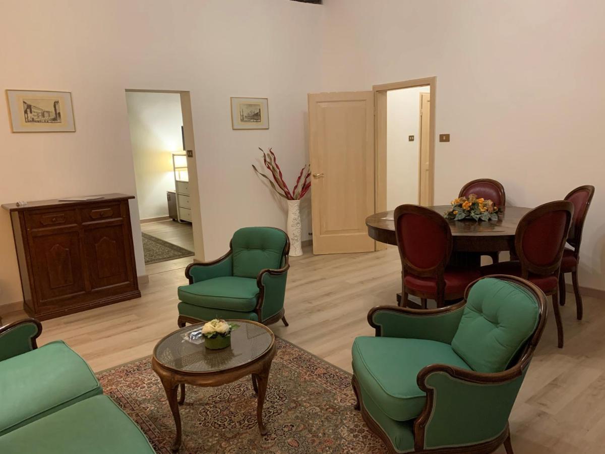 Hotel Roma Болонья Экстерьер фото