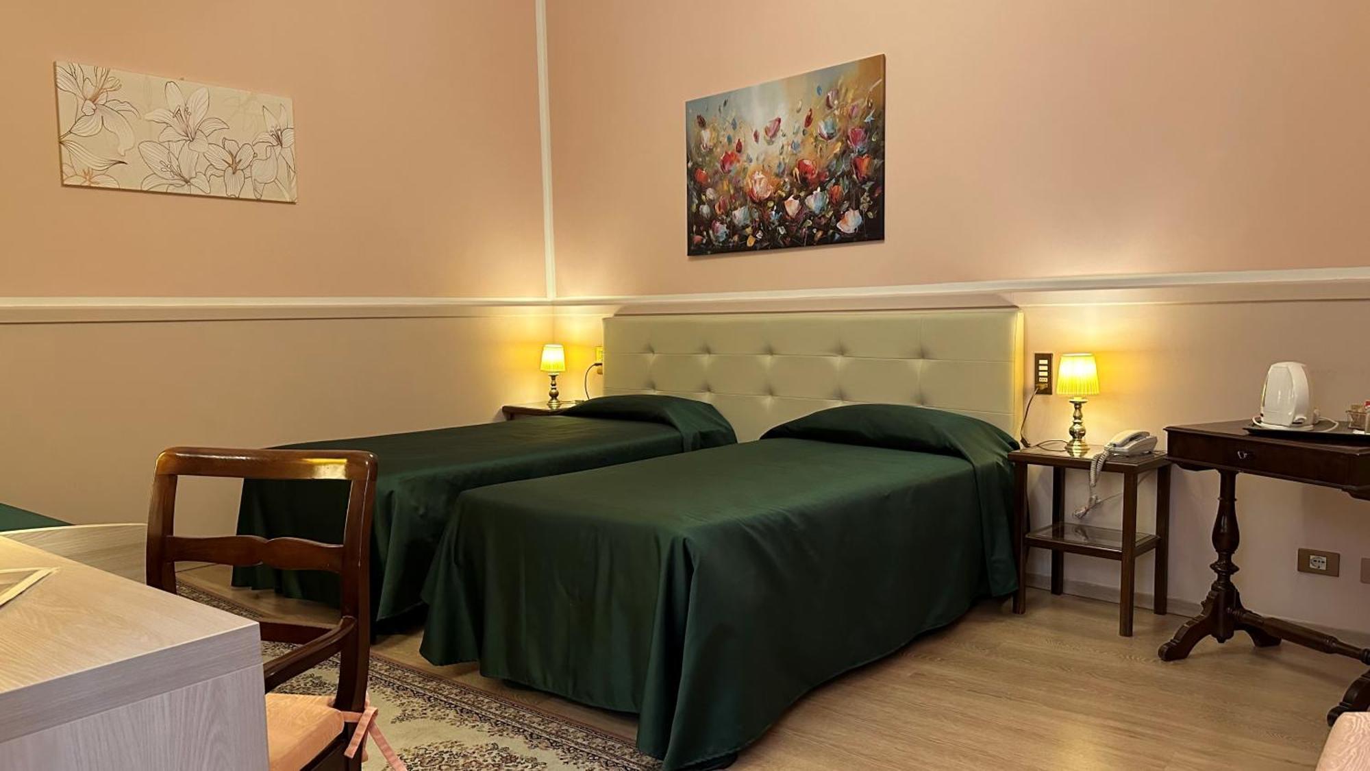 Hotel Roma Болонья Экстерьер фото